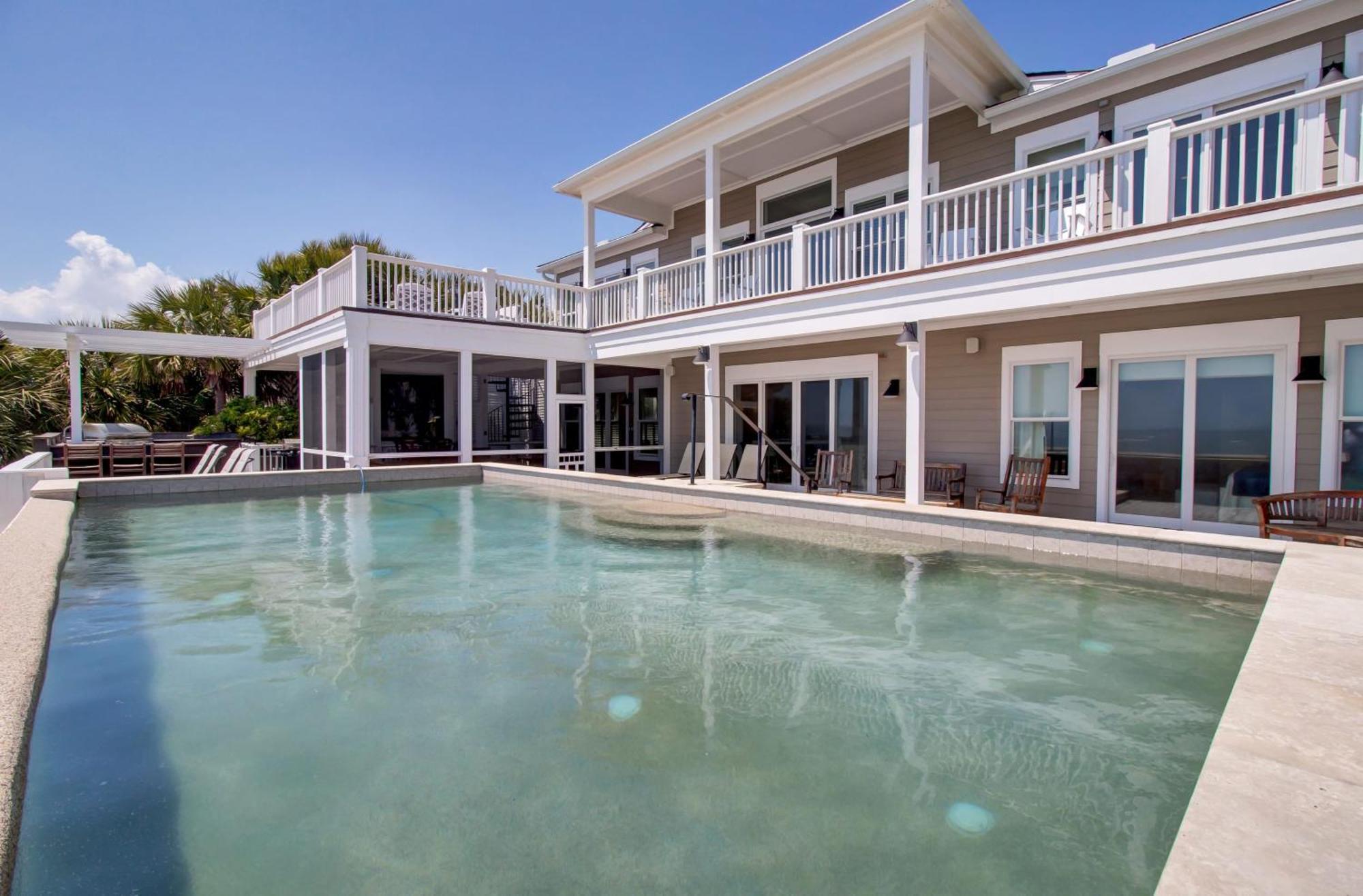 114 Ocean Boulevard By Avantstay Beachfront Putting Green Volleyball Court Infinity Pool ซัลลิแวนส์ไอส์แลนด์ ภายนอก รูปภาพ