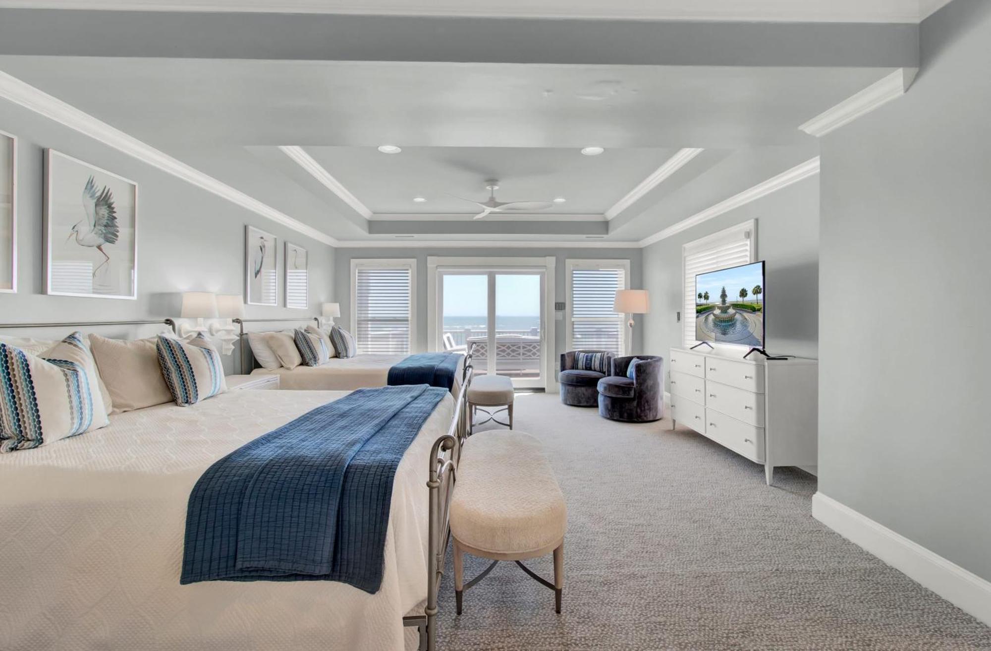 114 Ocean Boulevard By Avantstay Beachfront Putting Green Volleyball Court Infinity Pool ซัลลิแวนส์ไอส์แลนด์ ภายนอก รูปภาพ