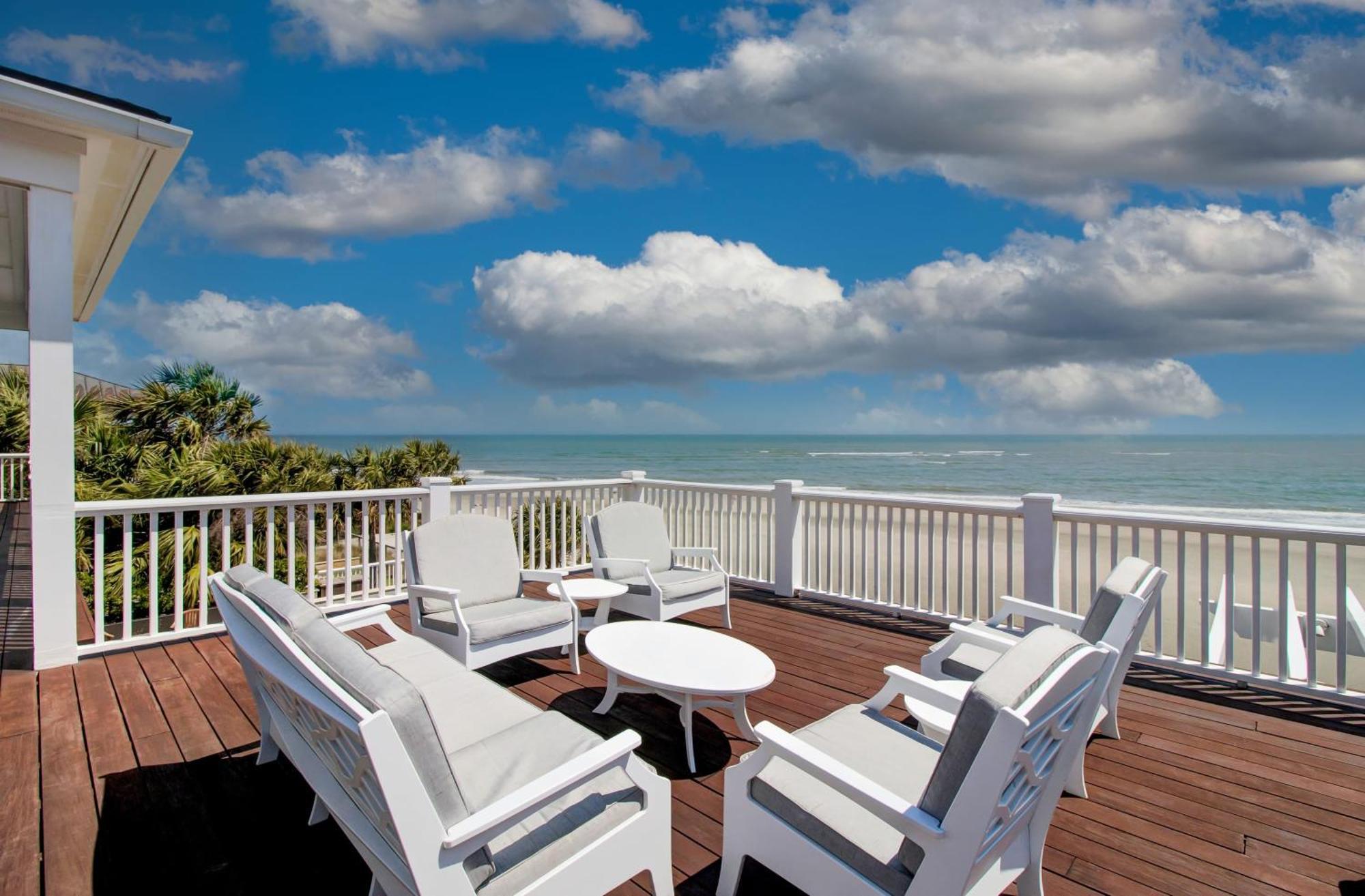 114 Ocean Boulevard By Avantstay Beachfront Putting Green Volleyball Court Infinity Pool ซัลลิแวนส์ไอส์แลนด์ ภายนอก รูปภาพ
